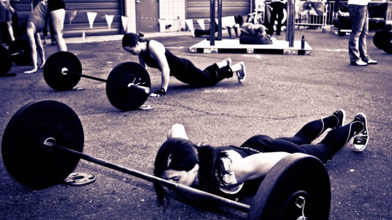 crossfit-bar-facing-burpees